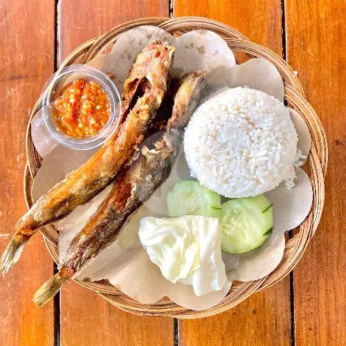 Nasi + Lele Goreng (isi 2)