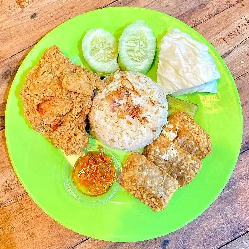 Nasi Daun Jeruk Tempe Ayam Crispy