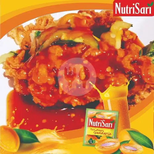 Nutrisari + Nasi Ayam Saus Padang